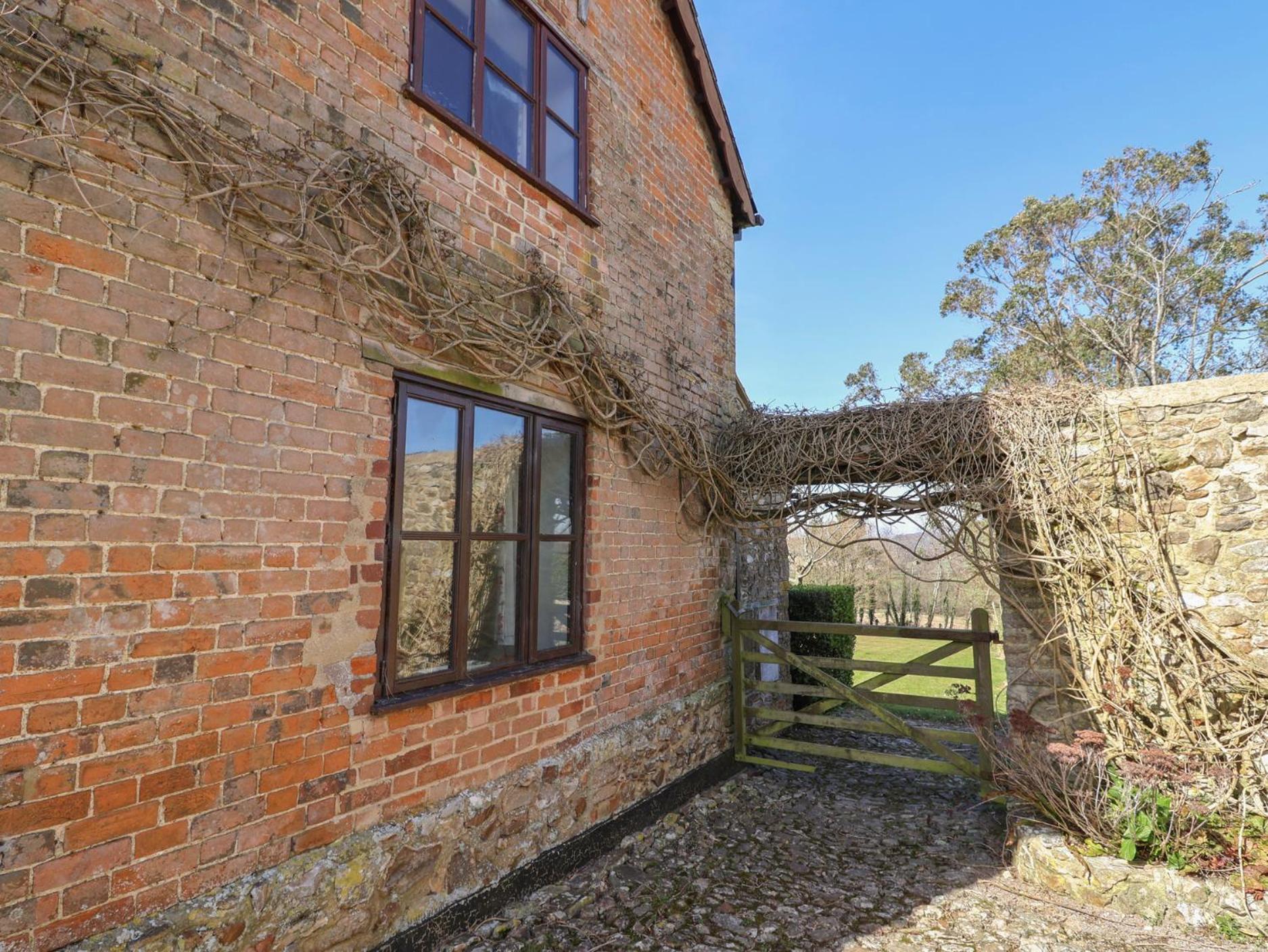 Vine Cottage Musbury Екстер'єр фото