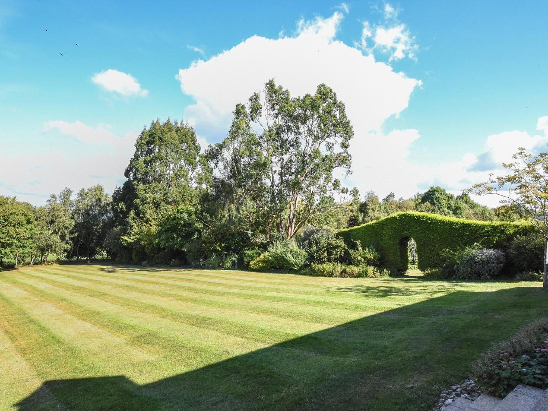 Vine Cottage Musbury Екстер'єр фото
